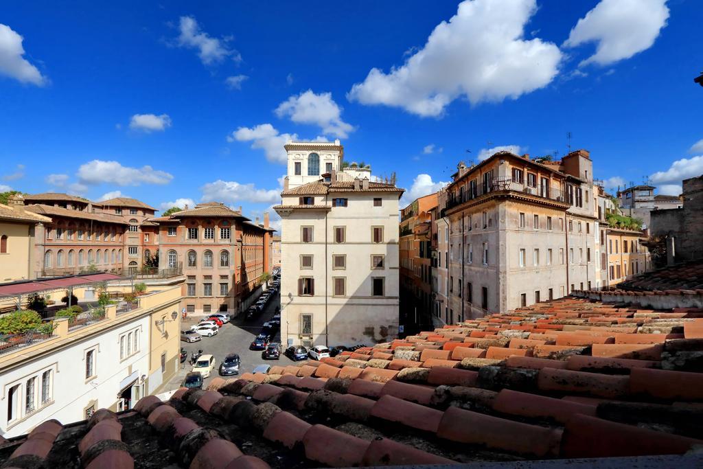 Romeloft Coronari Charming * Rome