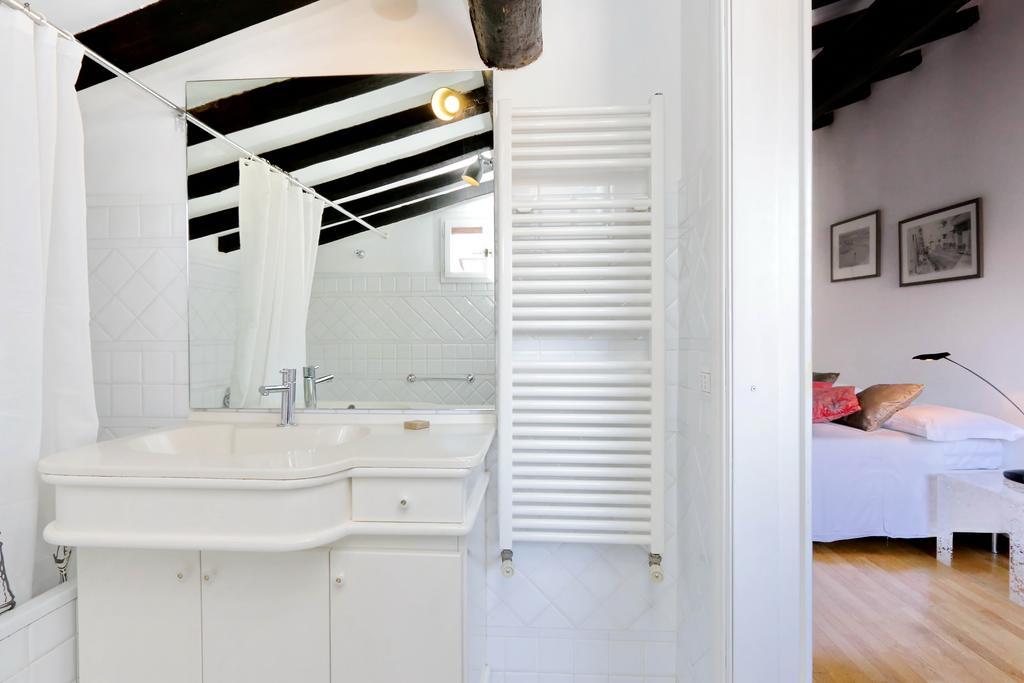 Appartement Romeloft Coronari Charming