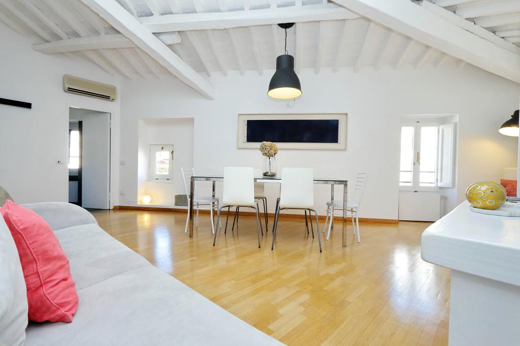 Romeloft Coronari Charming Appartement